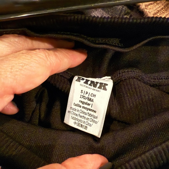 PINK Victoria's Secret Black Leggings High Waist Stretch - Picture 5 of 5